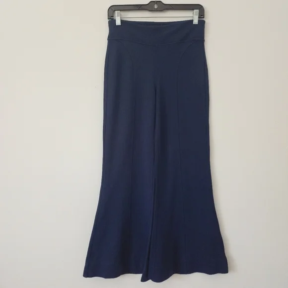 Kit and Ace Pull On Fit and Flare Cropped Pants in Navy Blue Size 4 - Picture 2 of 13